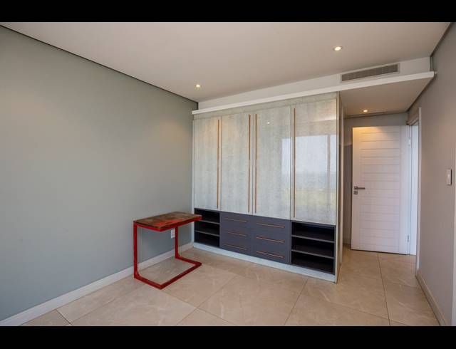 3 BEDROOM APARTMENT TO LET IN UMHLANGA RIDGESIDE